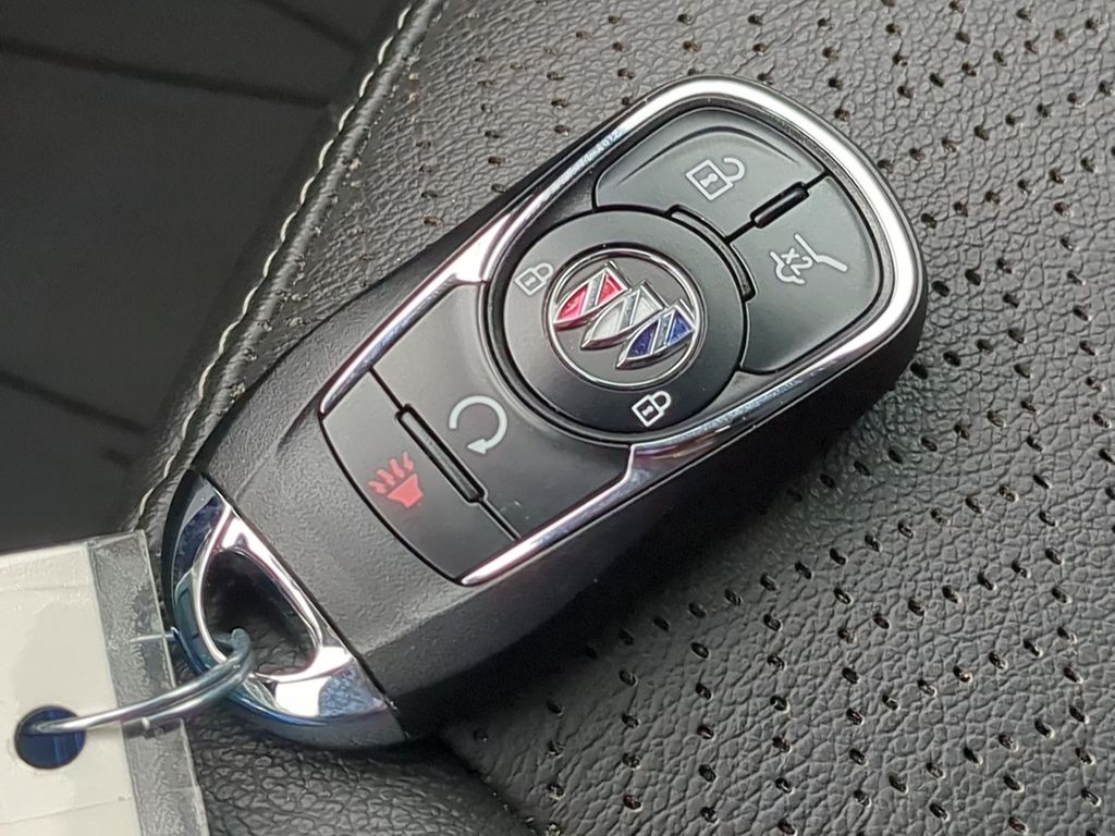 Thumbnail: 2021 Buick Encore GX - 18