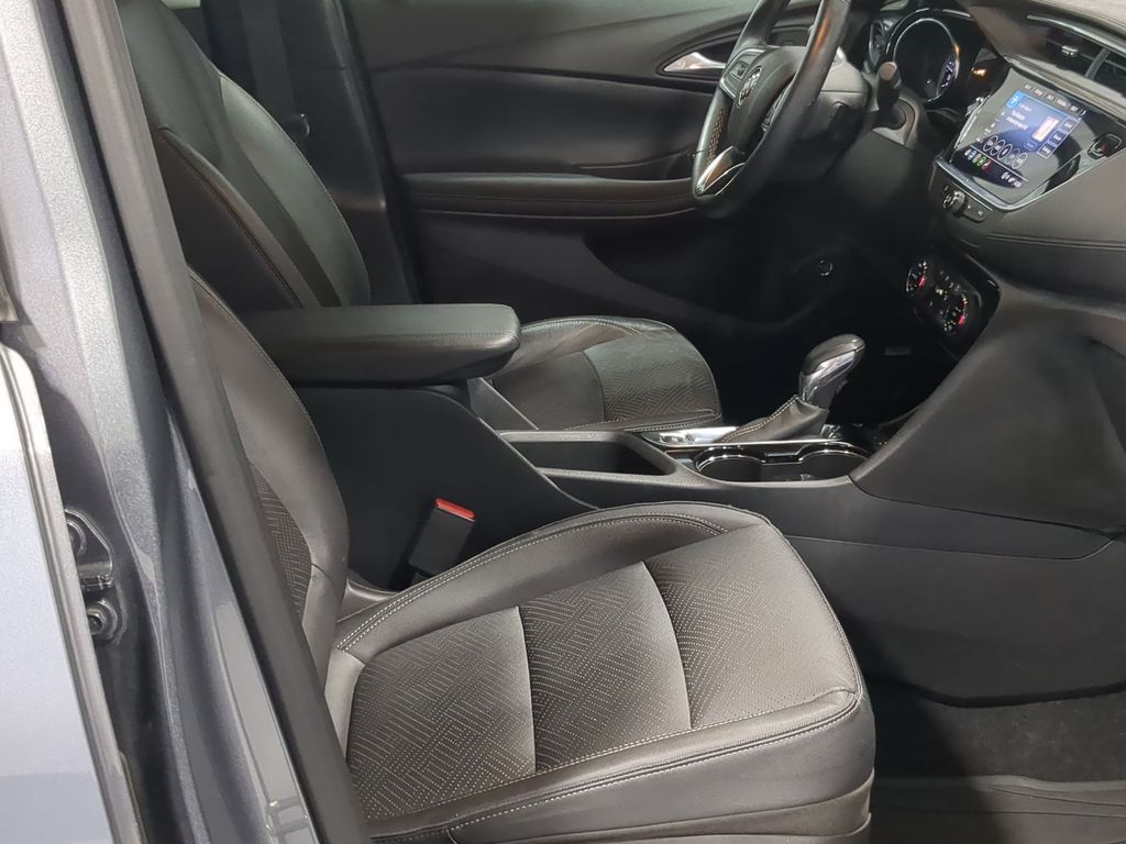 Thumbnail: 2021 Buick Encore GX - 11
