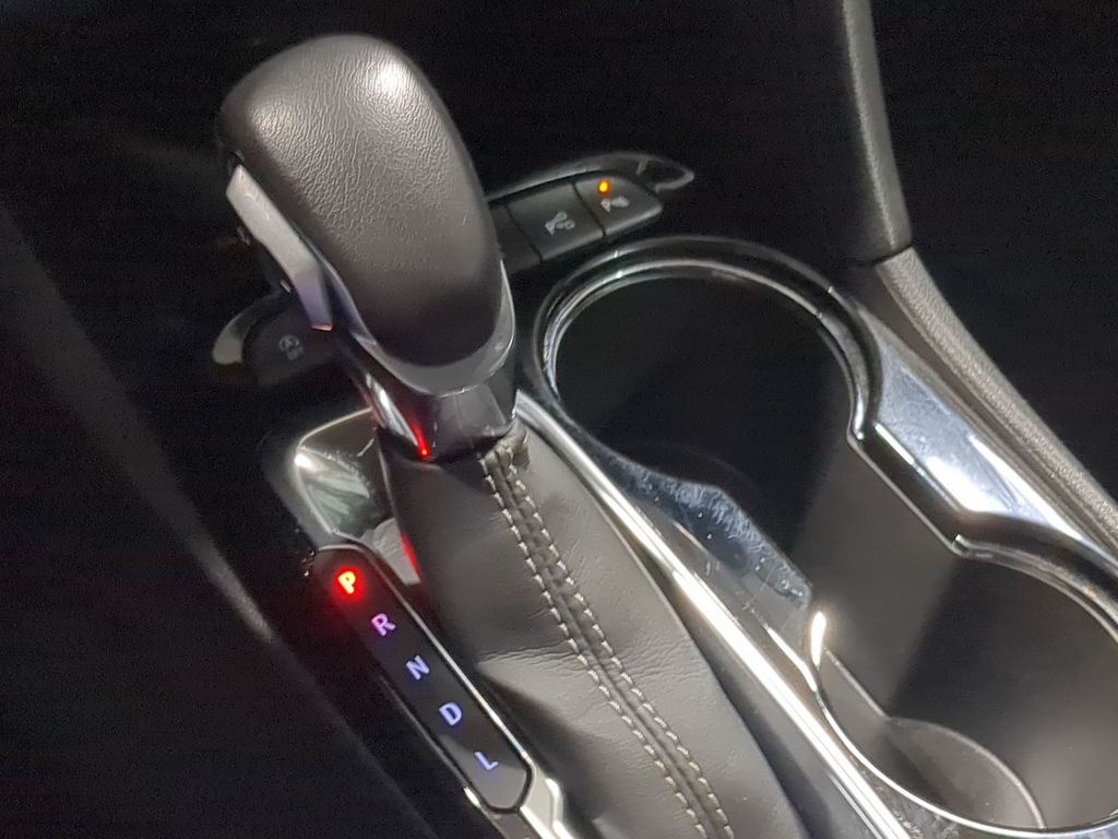 Thumbnail: 2021 Buick Encore GX - 15