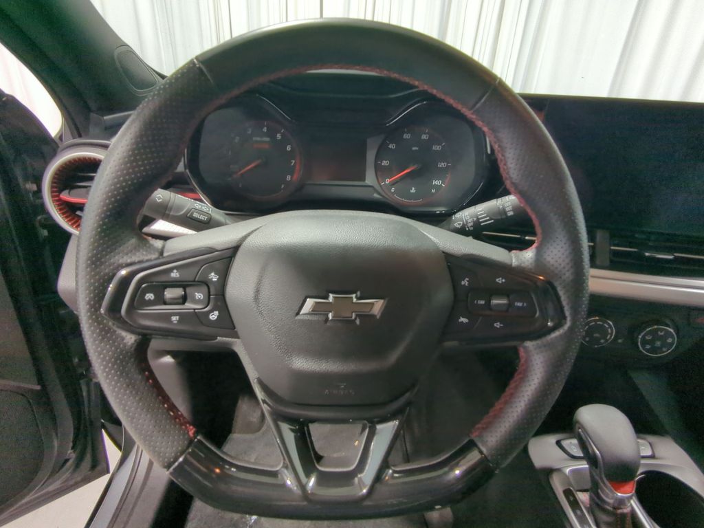 Thumbnail: 2024 Chevrolet Trax - 13