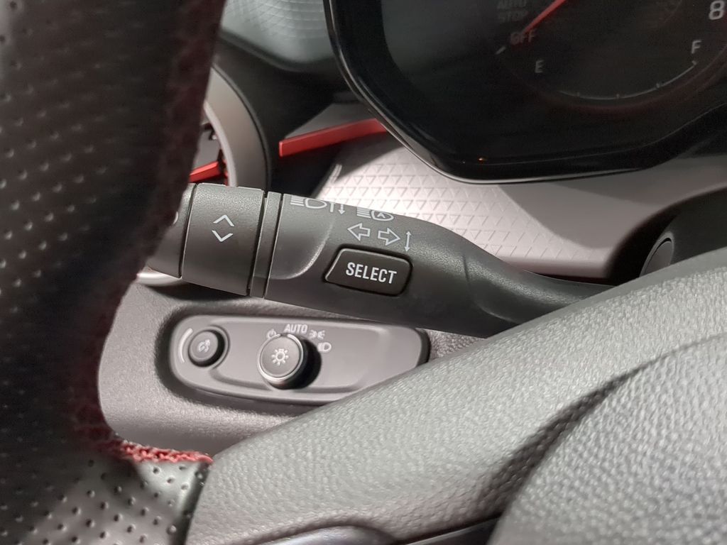 Thumbnail: 2024 Chevrolet Trax - 31