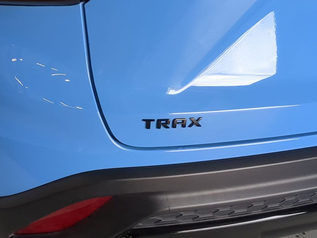 Thumbnail: 2024 Chevrolet Trax - 24