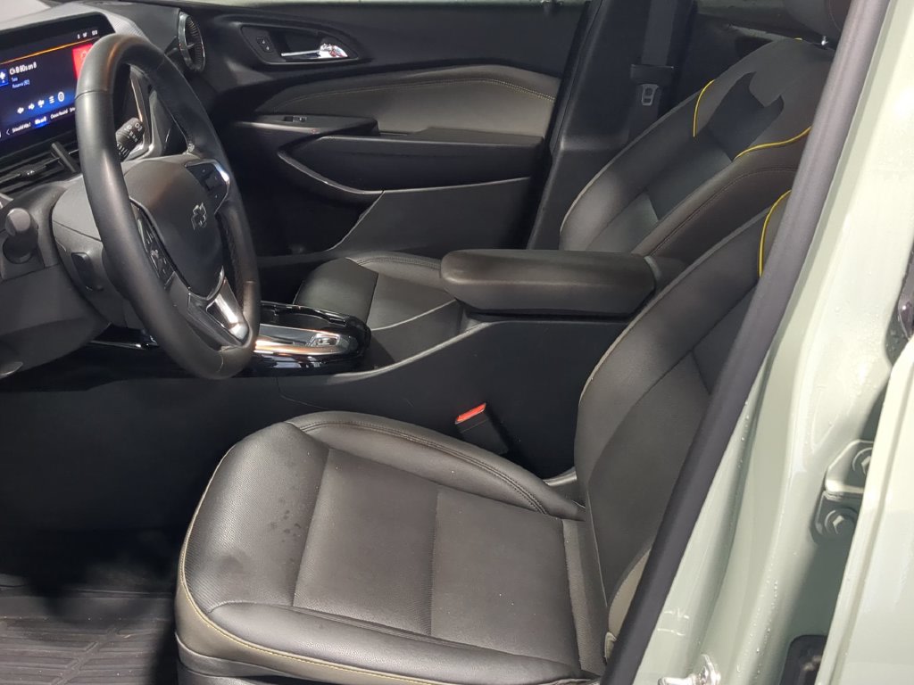 Thumbnail: 2025 Chevrolet Trax - 10
