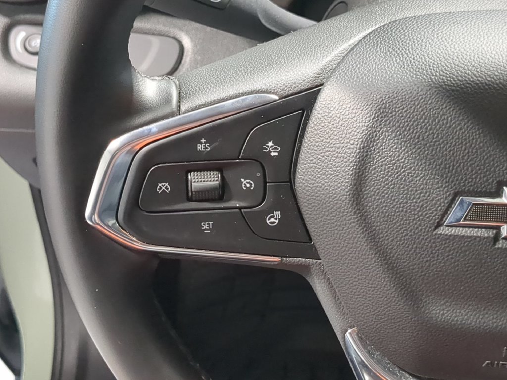 Thumbnail: 2025 Chevrolet Trax - 28