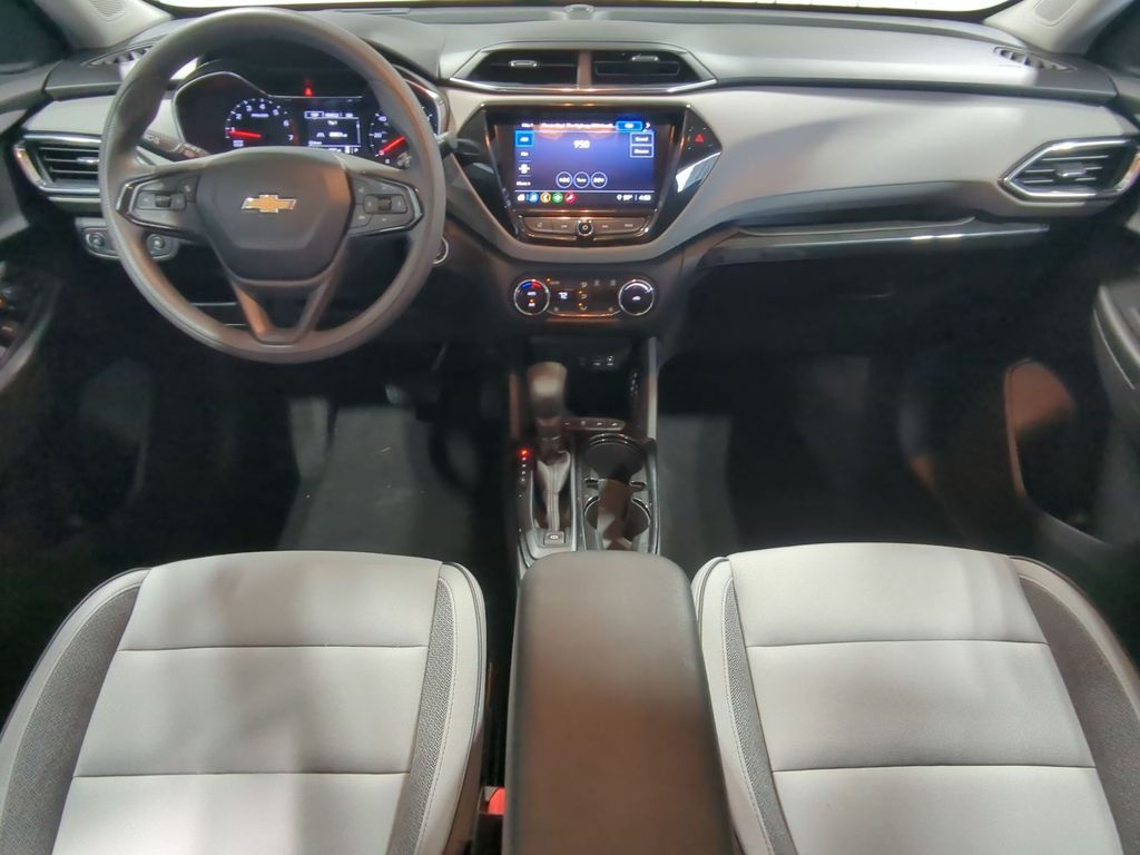 Thumbnail: 2021 Chevrolet TrailBlazer - 9