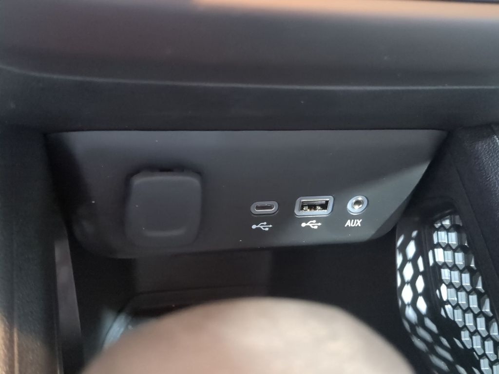 Thumbnail: 2021 Chevrolet TrailBlazer - 33