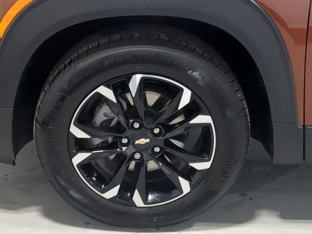 Thumbnail: 2021 Chevrolet TrailBlazer - 8