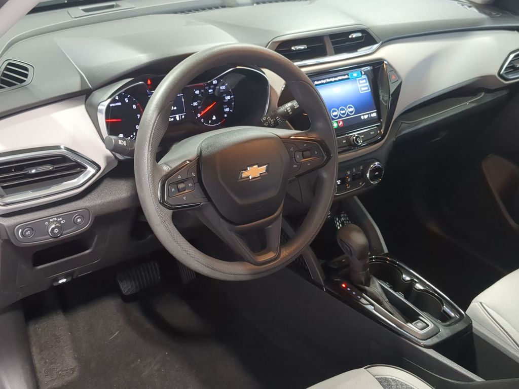 Thumbnail: 2021 Chevrolet TrailBlazer - 2