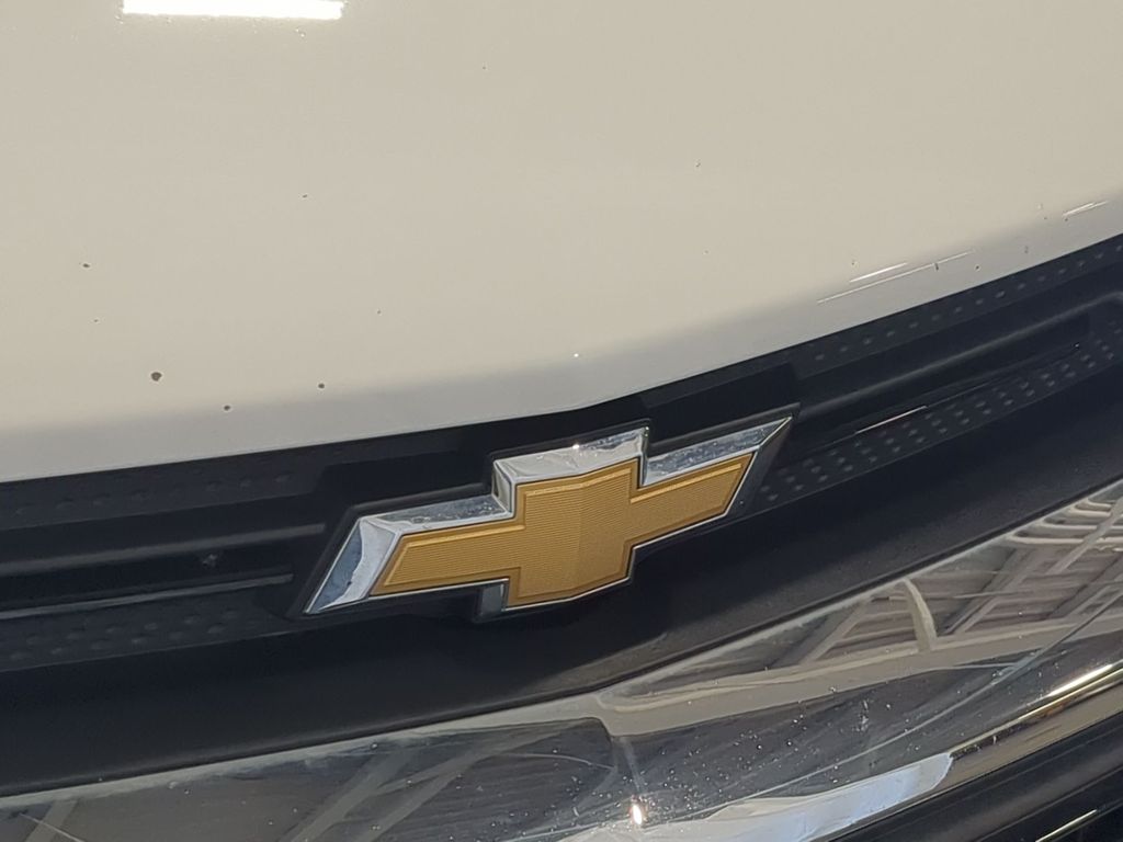 Thumbnail: 2023 Chevrolet TrailBlazer - 25