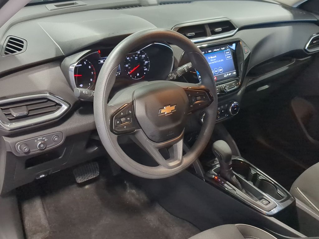 Thumbnail: 2023 Chevrolet TrailBlazer - 2