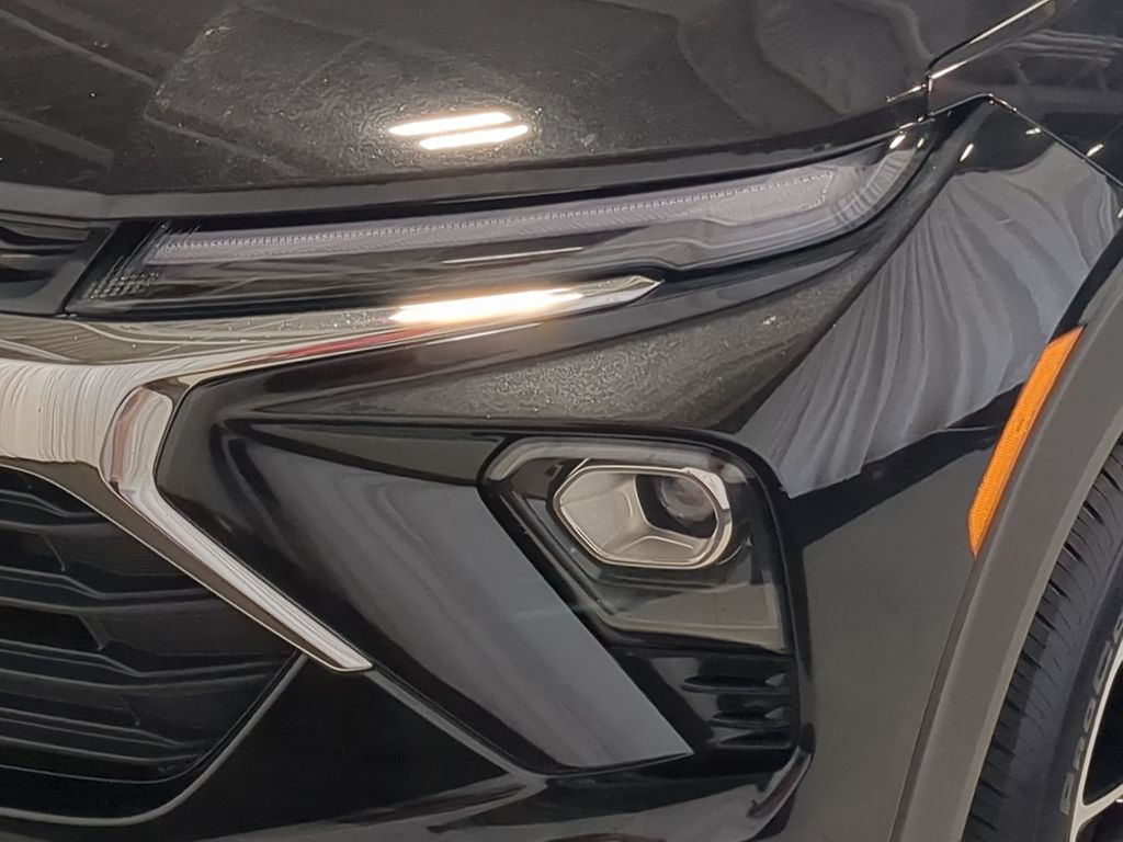 Thumbnail: 2025 Chevrolet TrailBlazer - 23