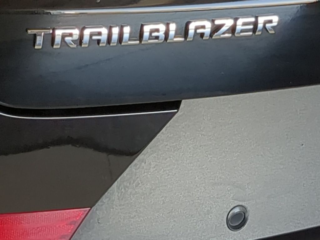 Thumbnail: 2025 Chevrolet TrailBlazer - 24