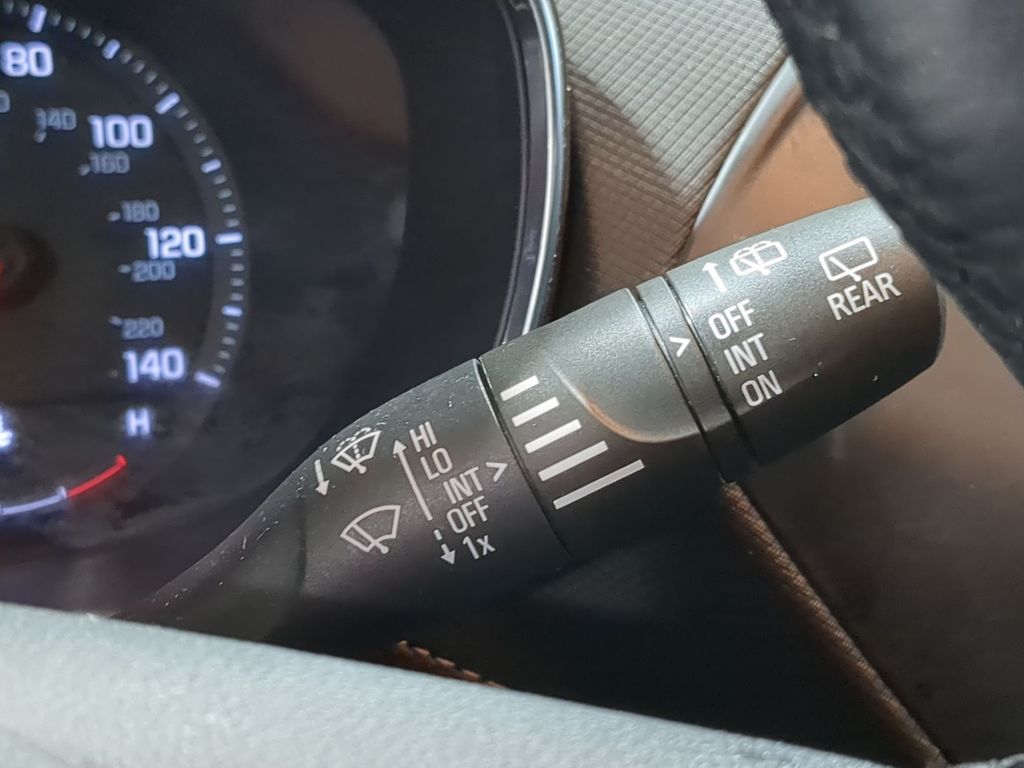 Thumbnail: 2023 Chevrolet TrailBlazer - 14