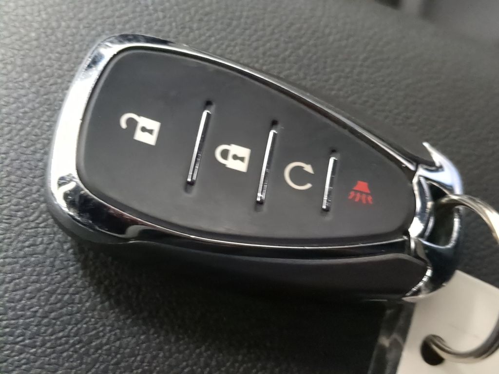 Thumbnail: 2023 Chevrolet TrailBlazer - 17