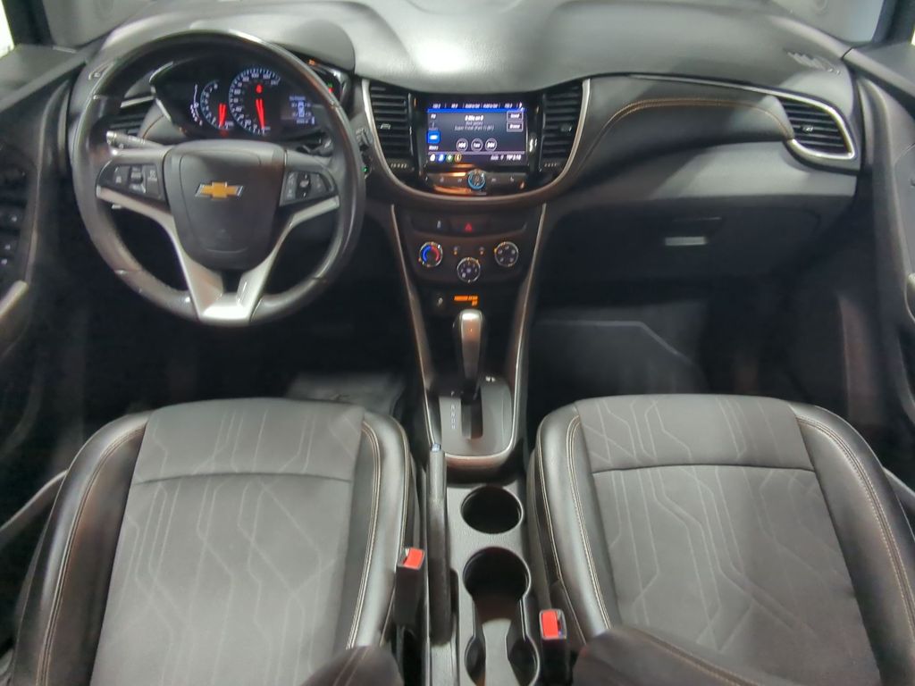 Thumbnail: 2021 Chevrolet Trax - 9