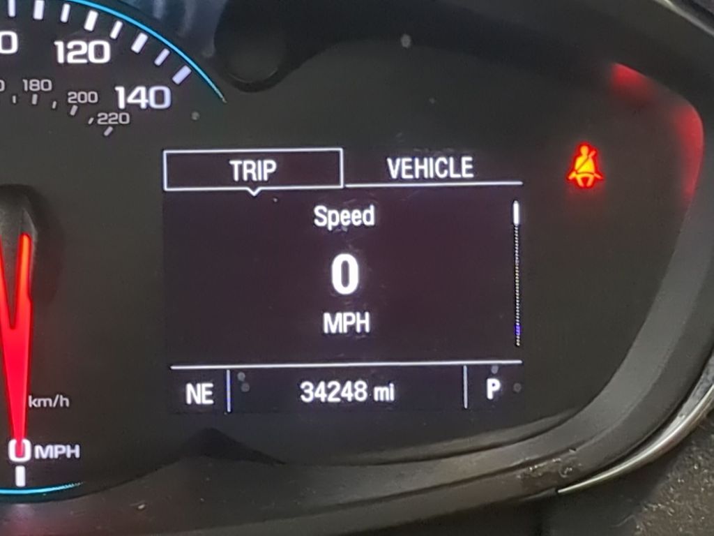 Thumbnail: 2021 Chevrolet Trax - 16
