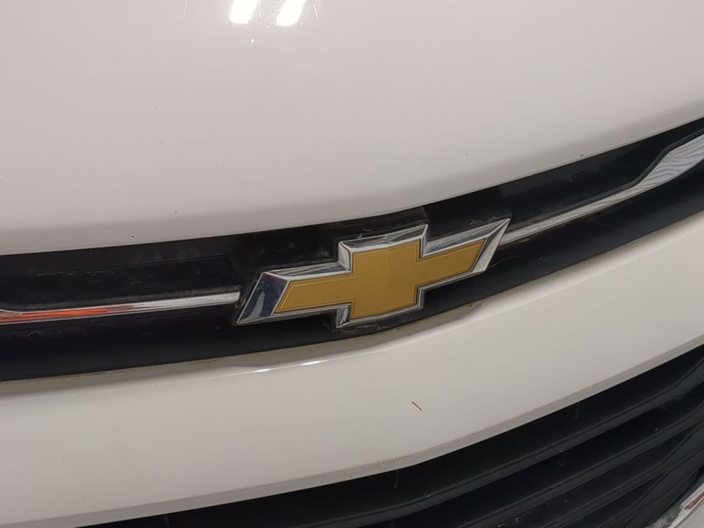 Thumbnail: 2021 Chevrolet Trax - 7