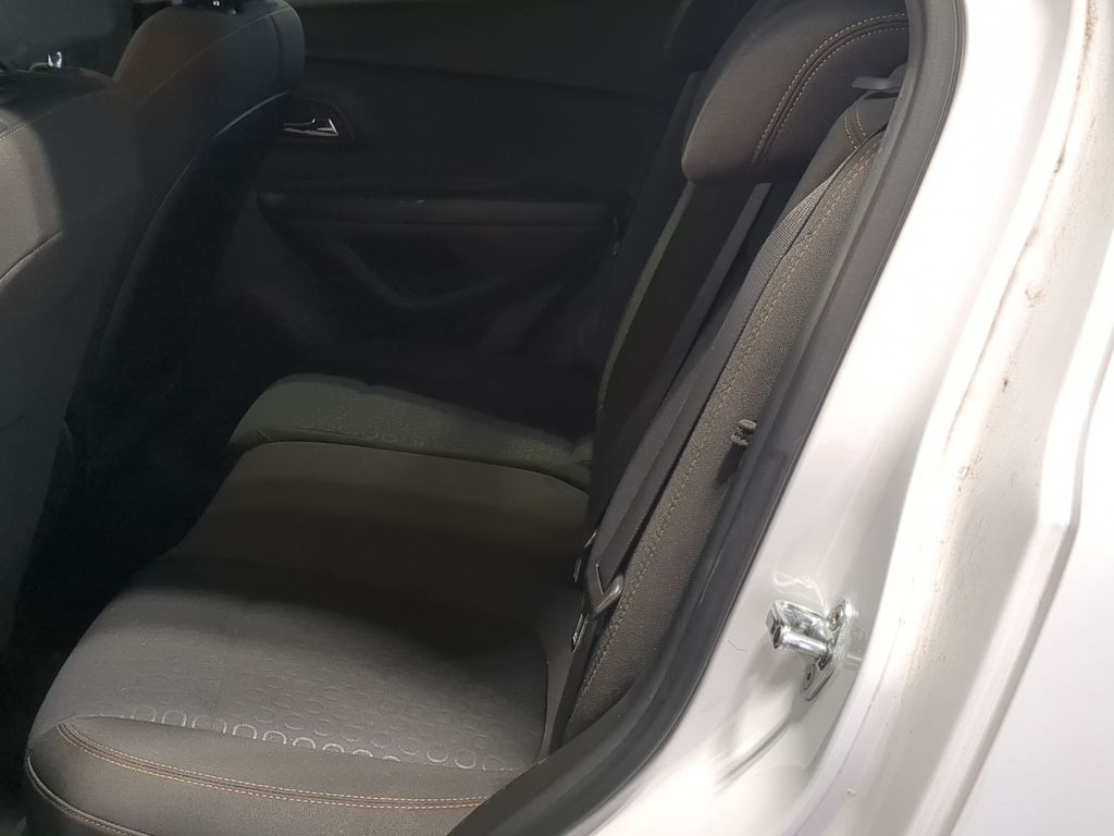 Thumbnail: 2021 Chevrolet Trax - 11