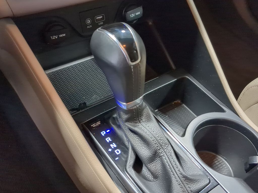 Thumbnail: 2017 Hyundai Tucson - 15