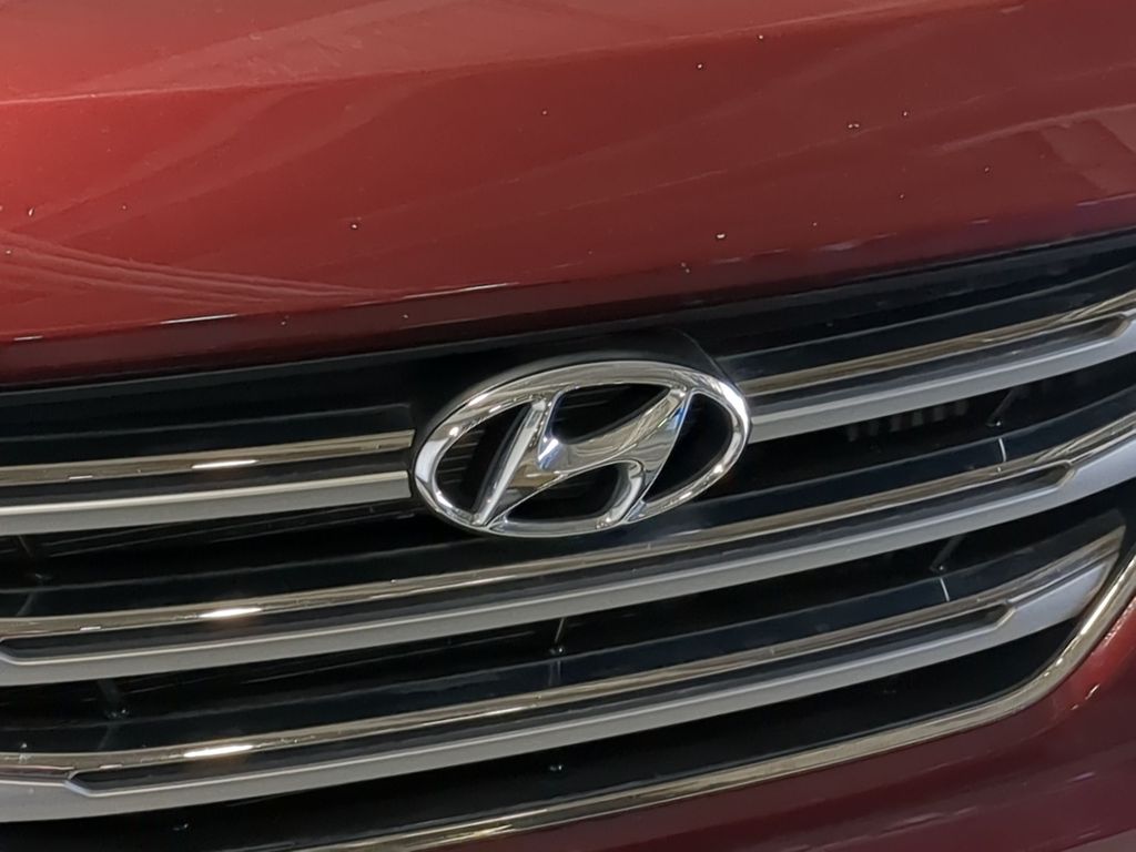 Thumbnail: 2017 Hyundai Tucson - 25