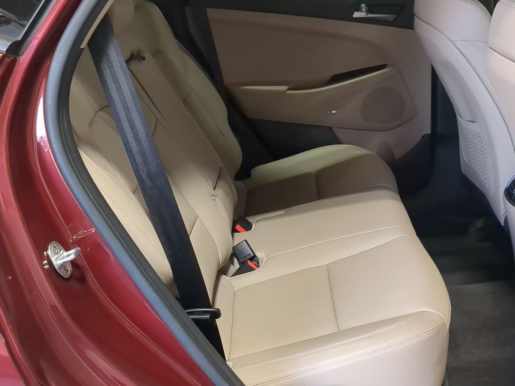 Thumbnail: 2017 Hyundai Tucson - 28