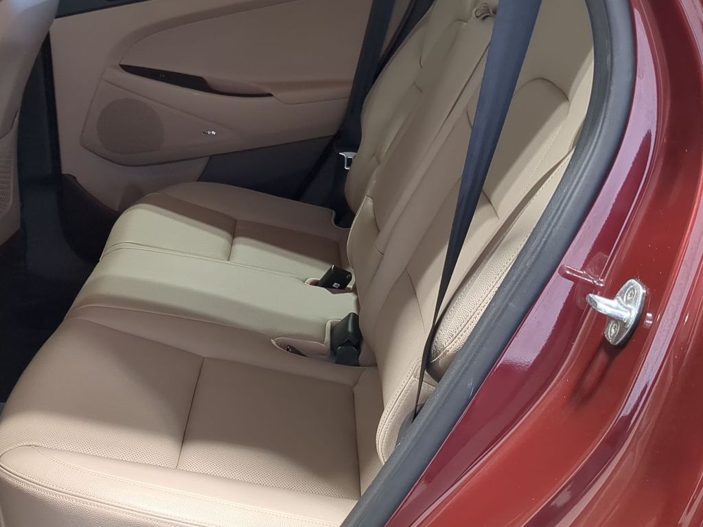 Thumbnail: 2017 Hyundai Tucson - 12