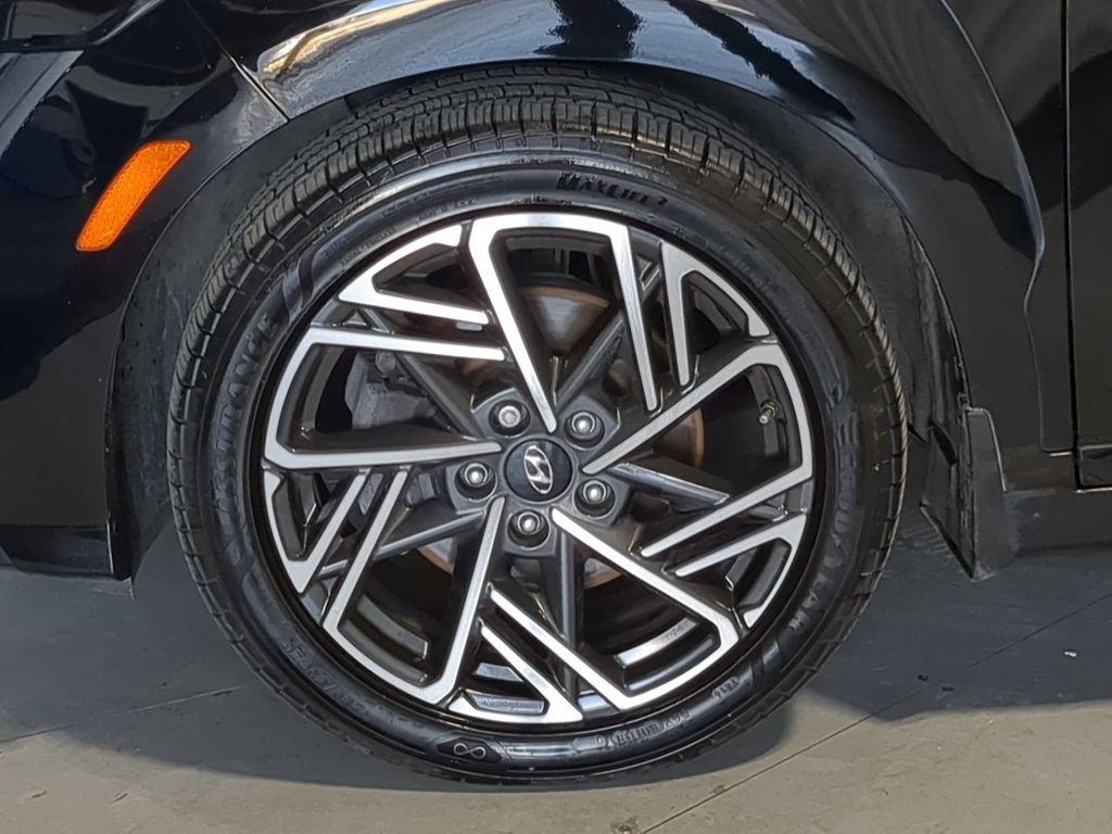 Thumbnail: 2023 Hyundai Kona - 8