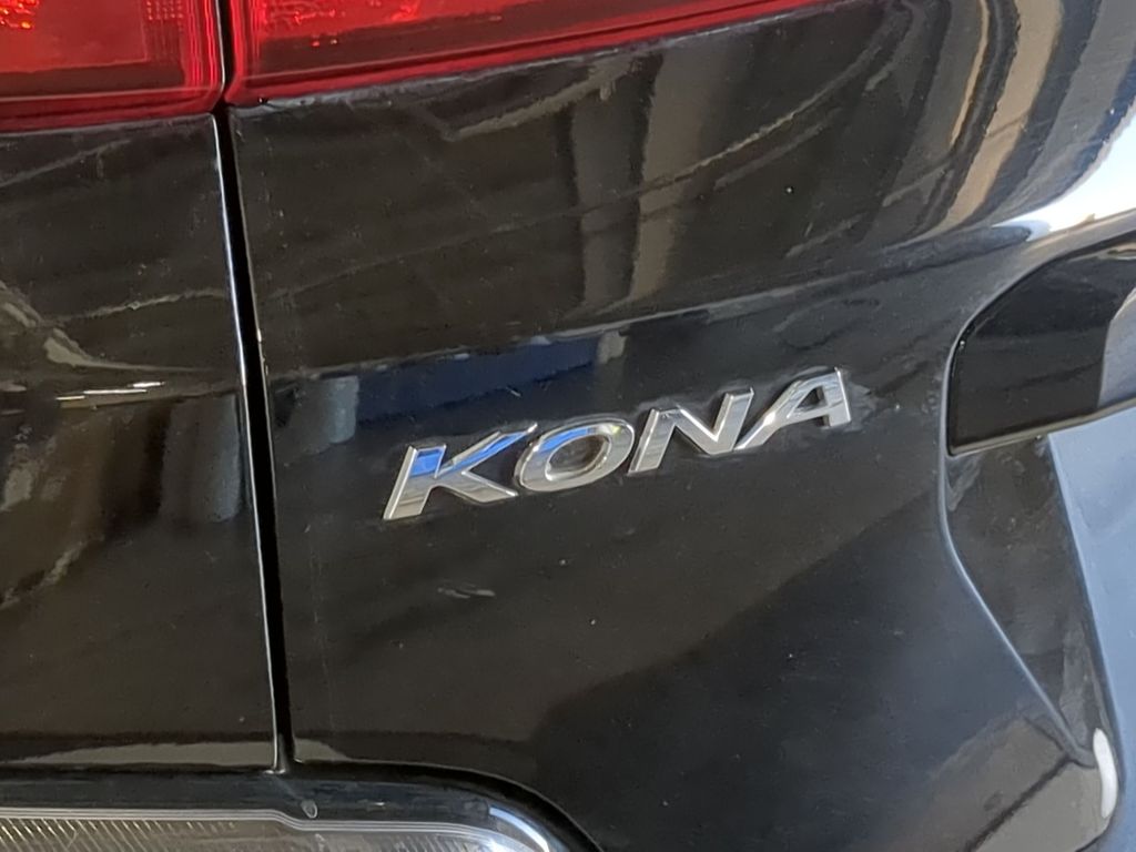 Thumbnail: 2023 Hyundai Kona - 25