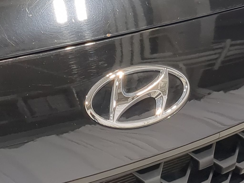 Thumbnail: 2023 Hyundai Kona - 7