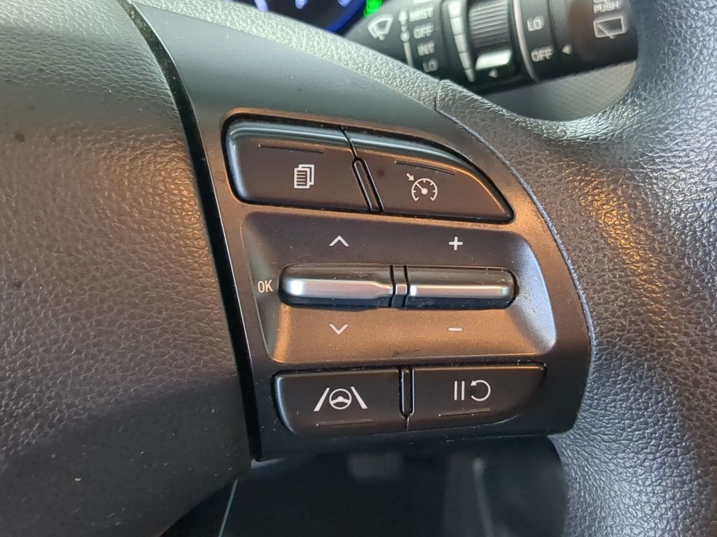 Thumbnail: 2023 Hyundai Kona - 30