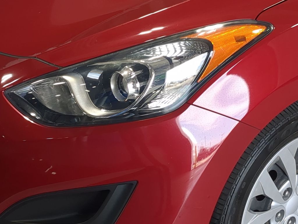 Thumbnail: 2016 Hyundai Elantra - 23