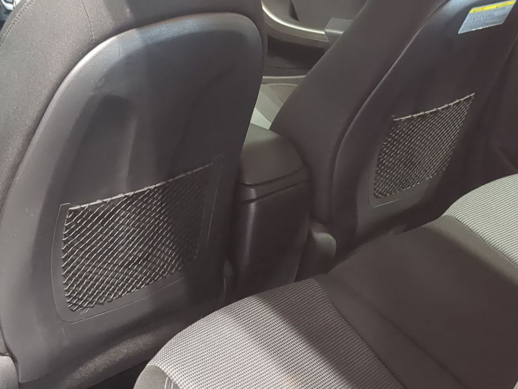 Thumbnail: 2016 Hyundai Elantra - 12