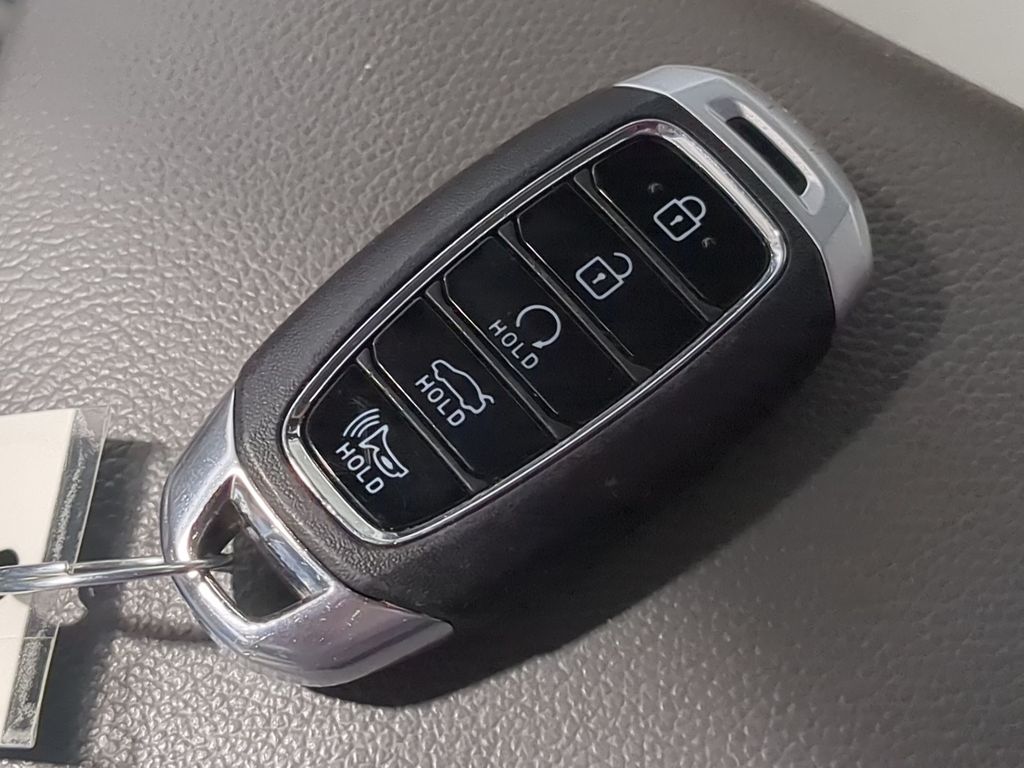 Thumbnail: 2021 Hyundai Elantra - 33