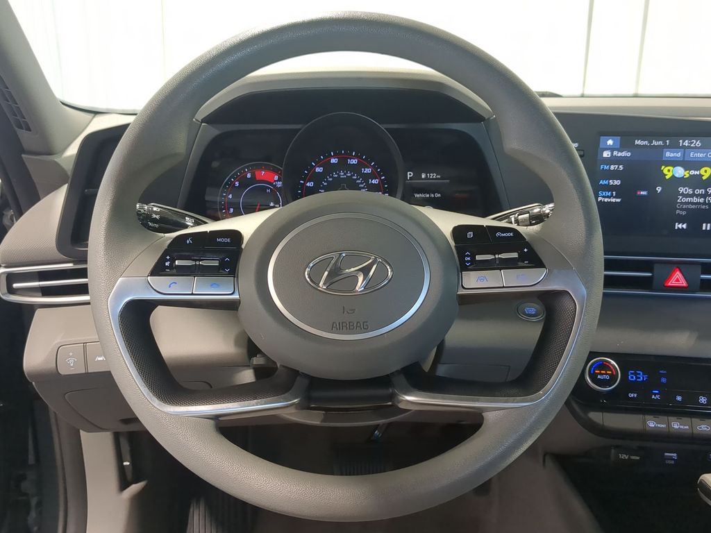 Thumbnail: 2021 Hyundai Elantra - 12
