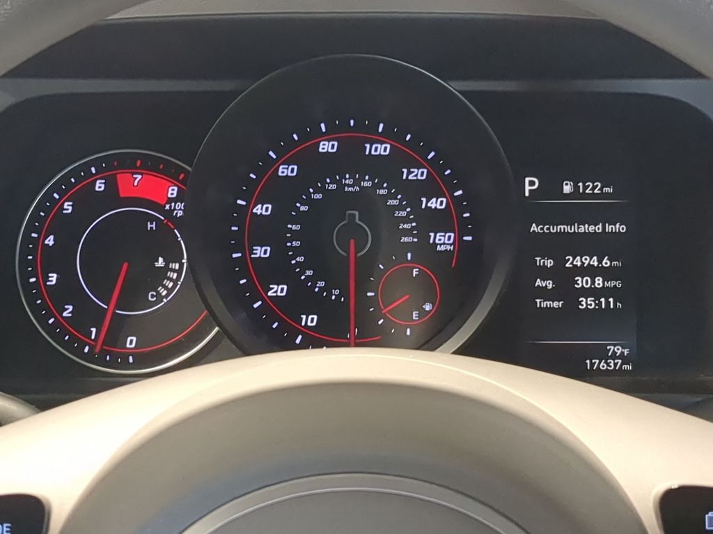 Thumbnail: 2021 Hyundai Elantra - 15