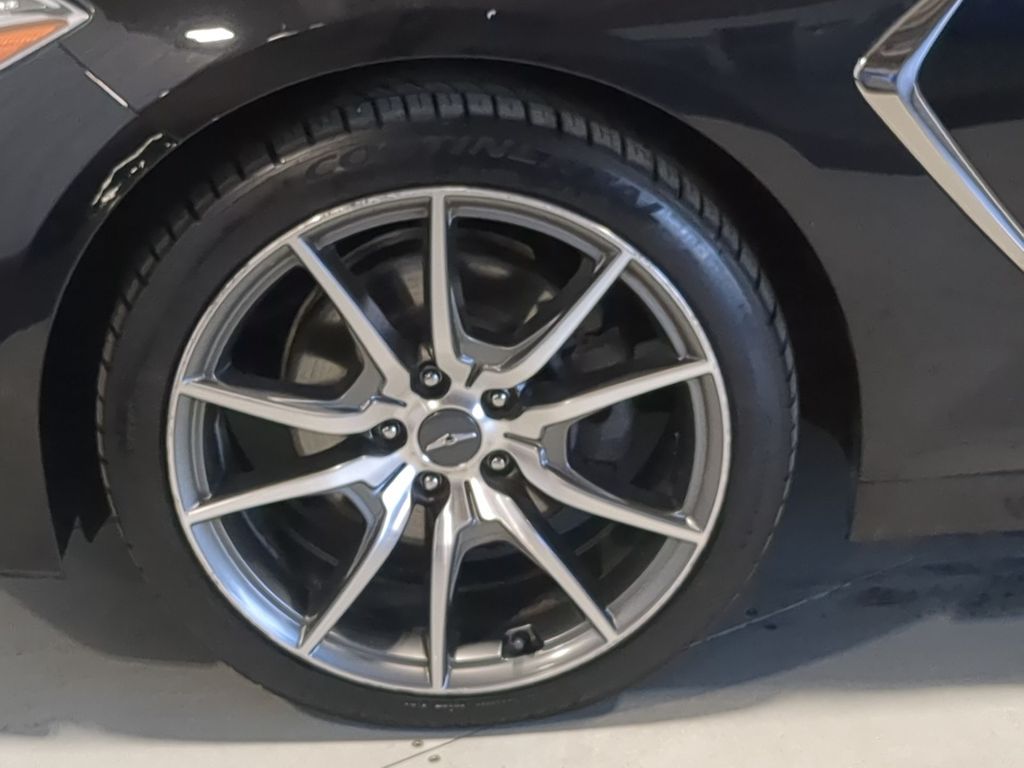 Thumbnail: 2019 Genesis G70 - 6