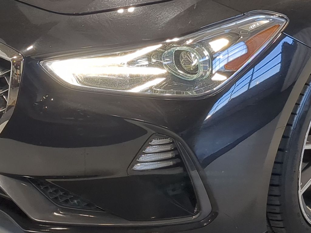 Thumbnail: 2019 Genesis G70 - 23