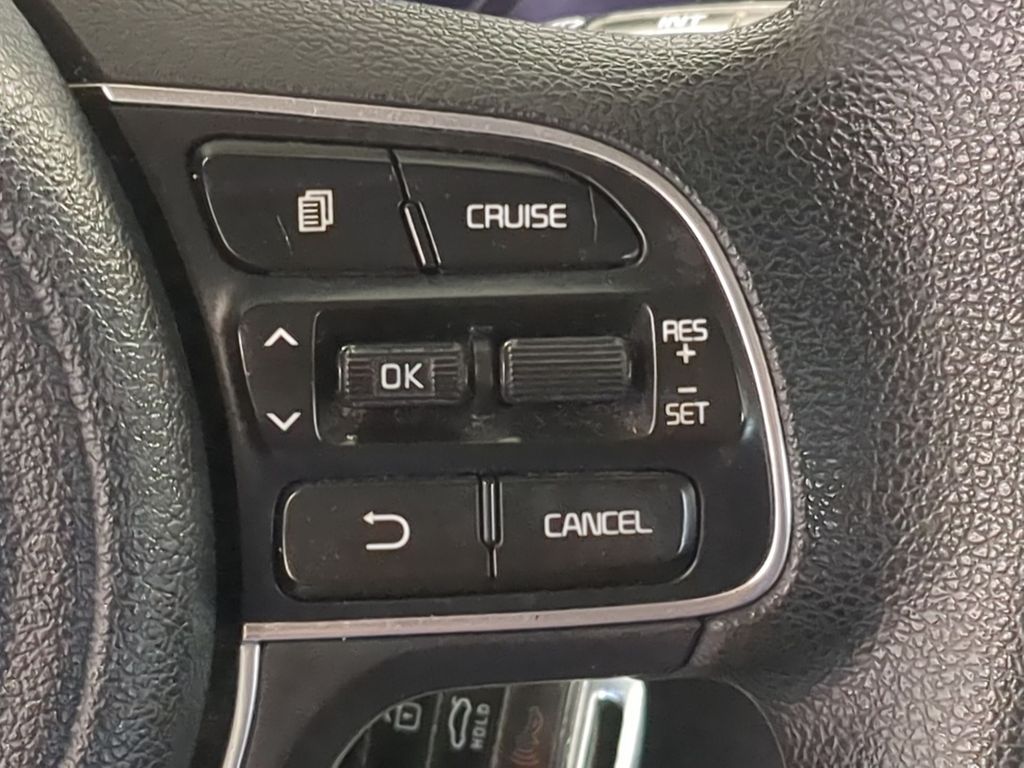 Thumbnail: 2016 Kia Optima - 30