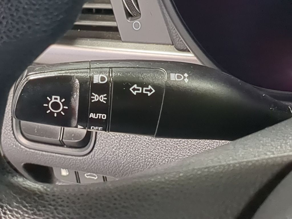 Thumbnail: 2016 Kia Optima - 31