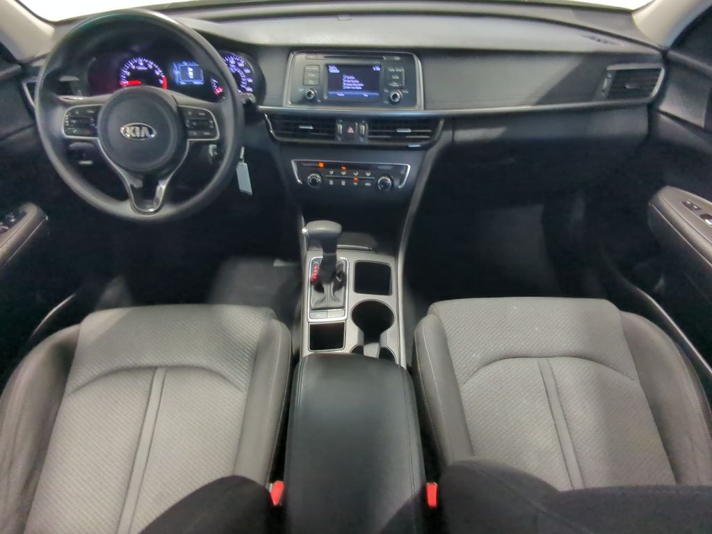 Thumbnail: 2016 Kia Optima - 9