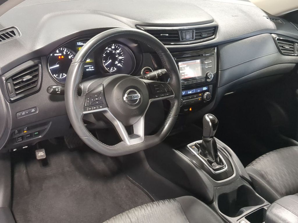 Thumbnail: 2017 Nissan Rogue - 2