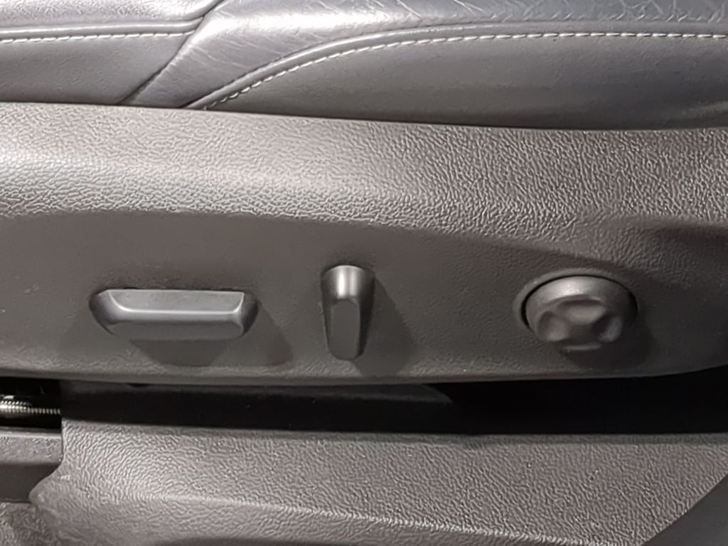 Thumbnail: 2019 Buick Envision - 26