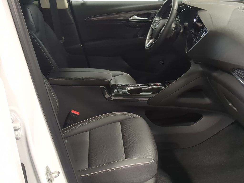 Thumbnail: 2023 Buick Envision - 10