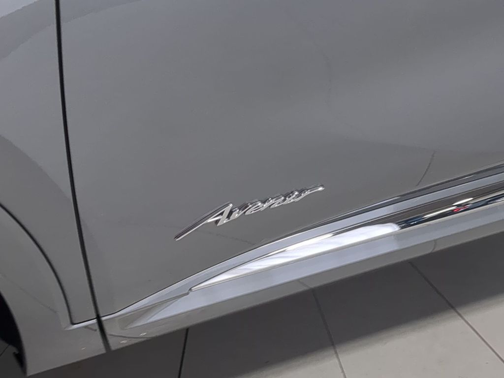 Thumbnail: 2023 Buick Envision - 25