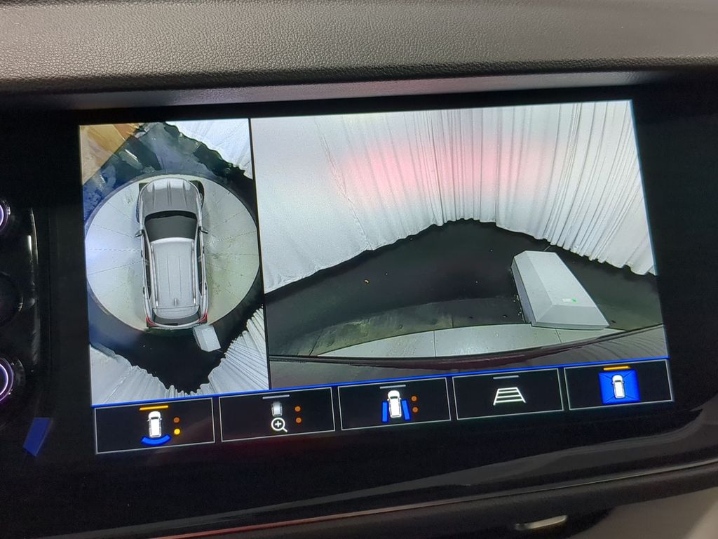 Thumbnail: 2023 Buick Envision - 32