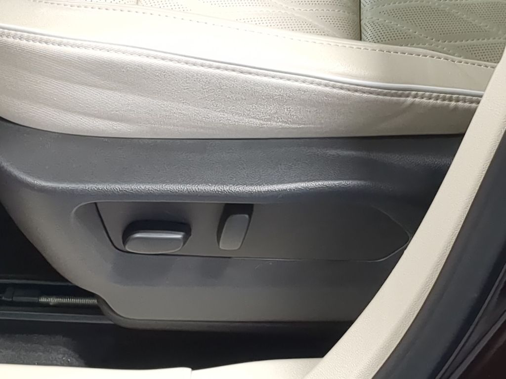 Thumbnail: 2023 Buick Envision - 25