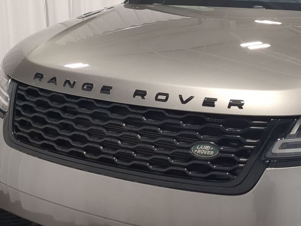 Thumbnail: 2019 Land Rover Range Rover Velar - 25