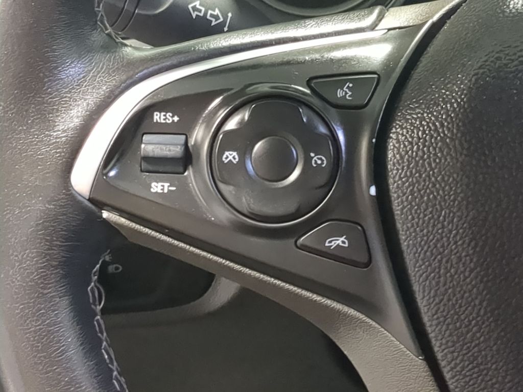 Thumbnail: 2018 Buick Regal - 28
