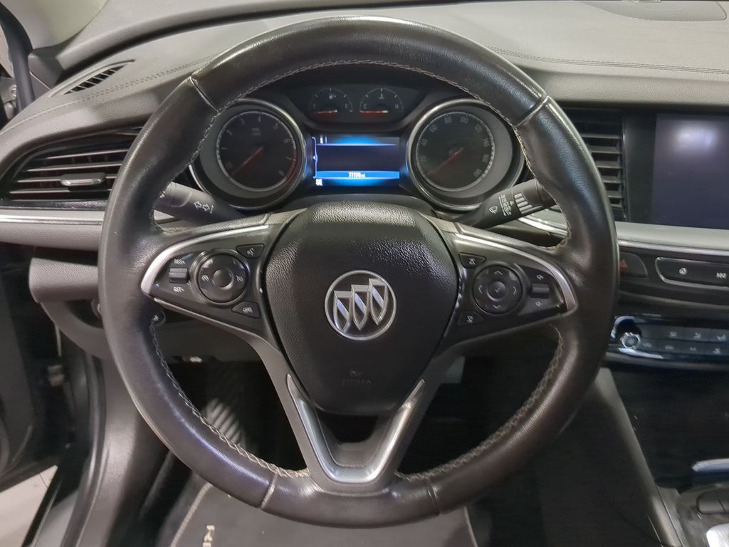 Thumbnail: 2018 Buick Regal - 13