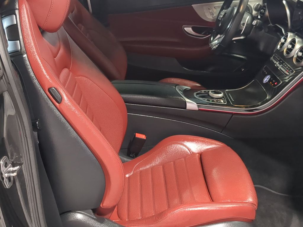 Thumbnail: 2021 Mercedes-Benz C-Class - 25